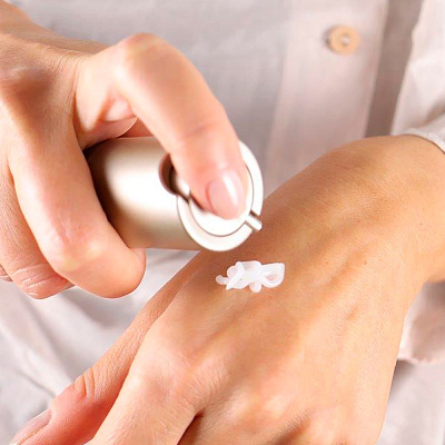 Ночная антивозрастная сыворотка для лица "Время вспять" глобального действия 50мл